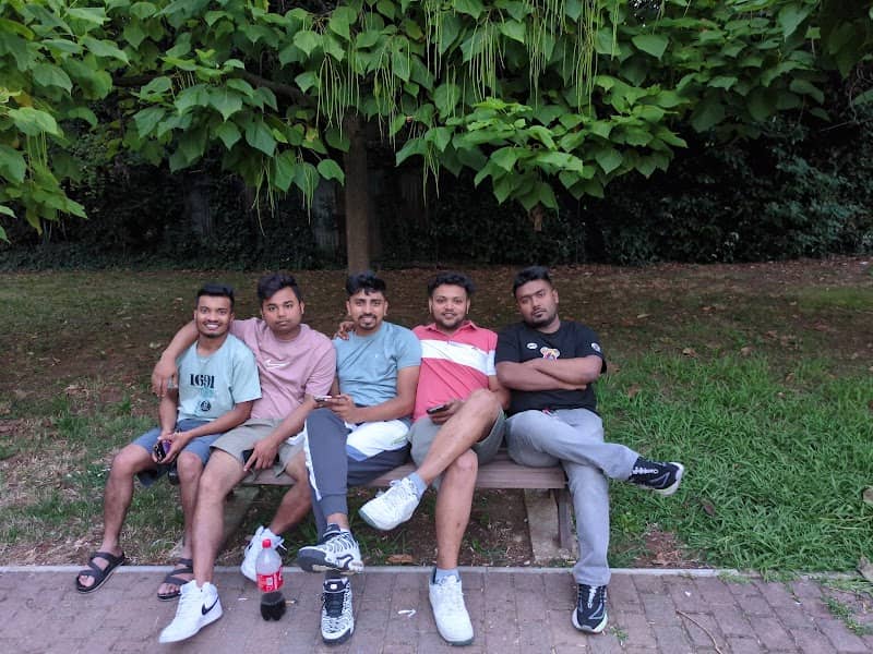 Choto parco - Image 1