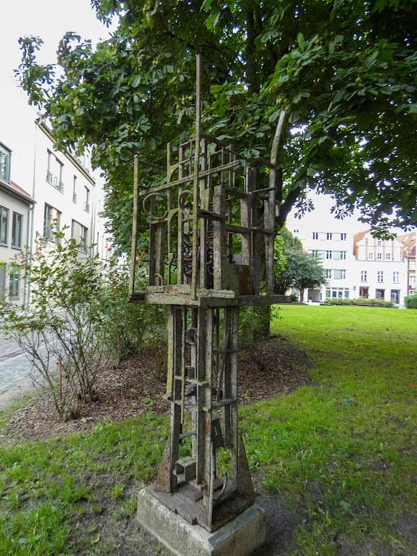 Tschernobyl-Denkmal - Image 1