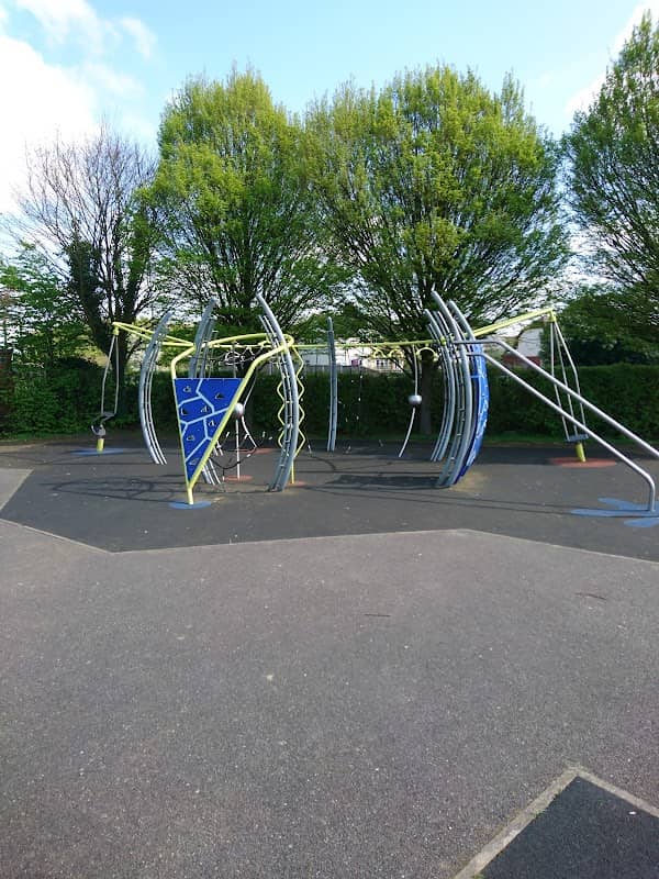 Coronation Park - Image 2