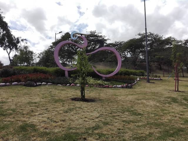 Salomé Reyes Varea - Tumbaco Park - Image 2