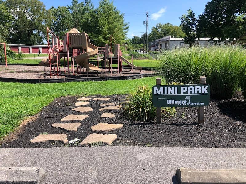 Mini Park - Image 1