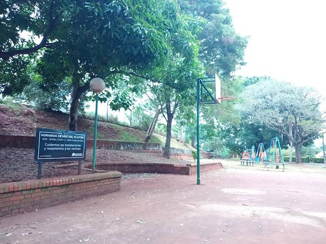 Plaza Barrio Culmey - Image 2