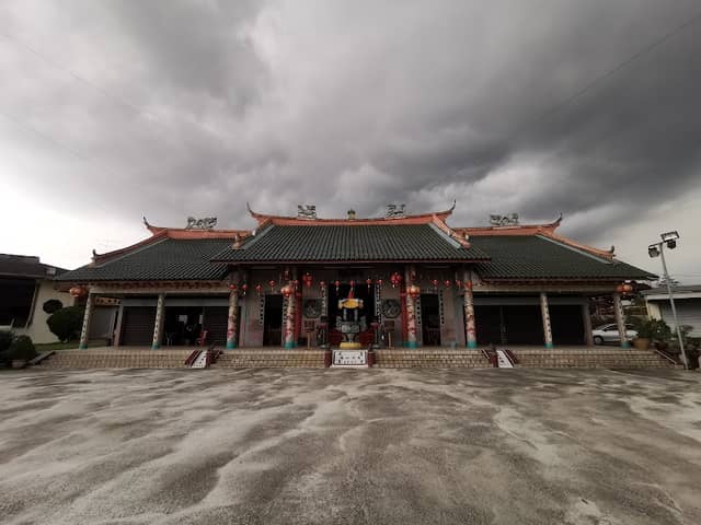 Choo Kong Soo Yin Chinese Temple - Image 1