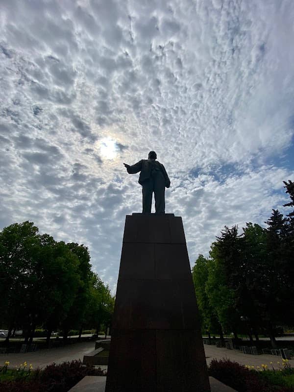 Pamyatnik Leninu - Image 3