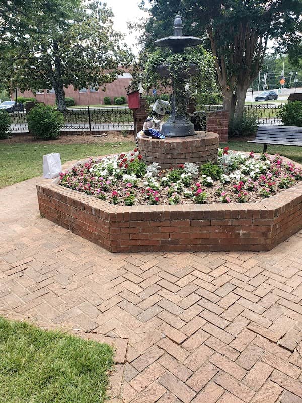 Frana Brown Park - Image 2