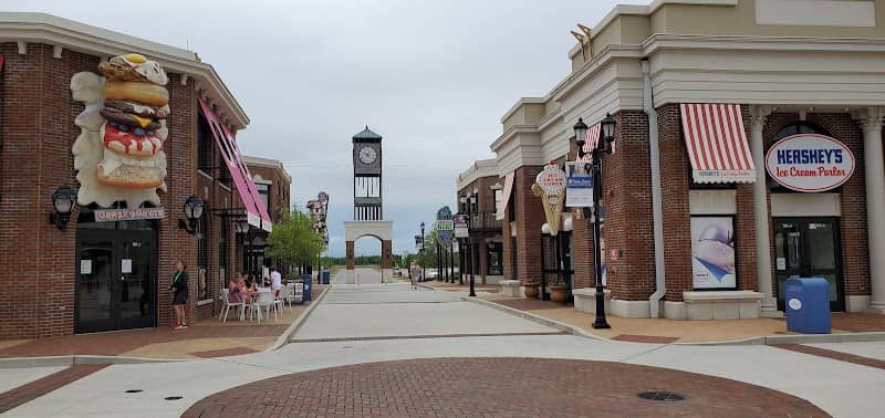 Downtown OWA - Image 2