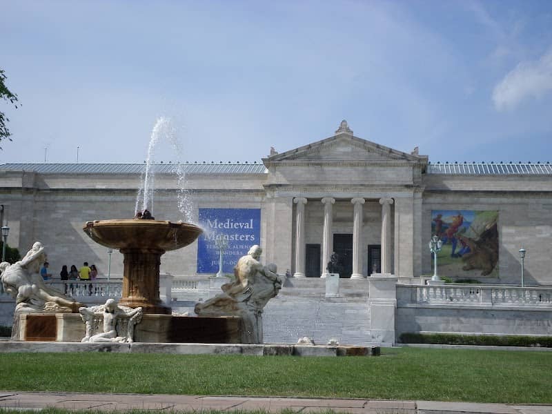 SeeCle Tours - Image 1