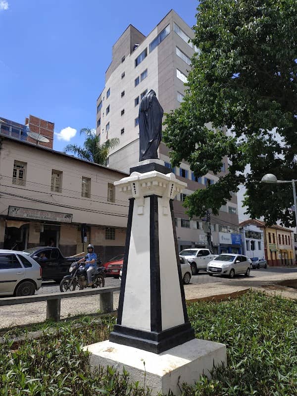 Estátua De Santa Rita De Cássia - Image 1