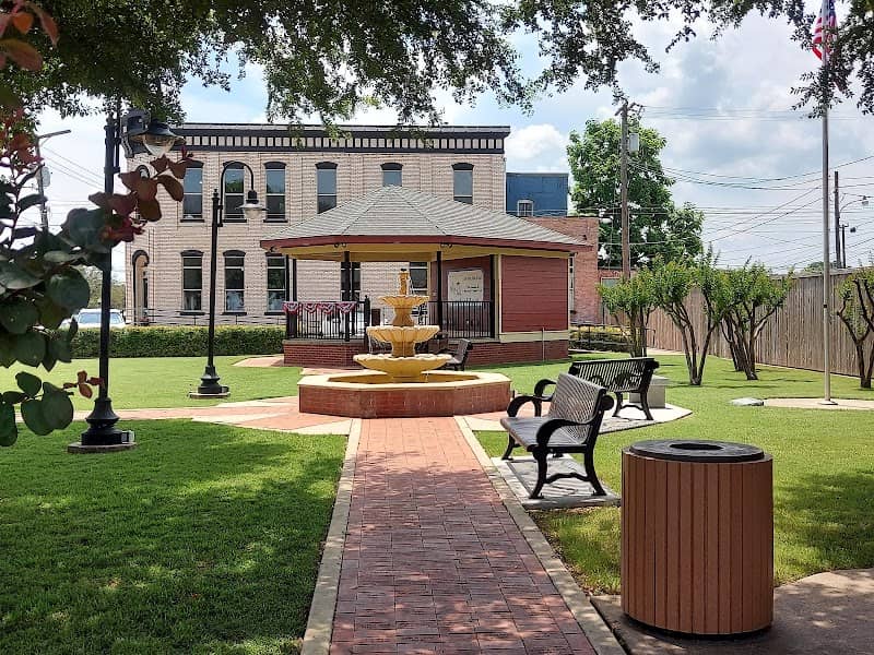 Dorothy Fielder Park - Image 1