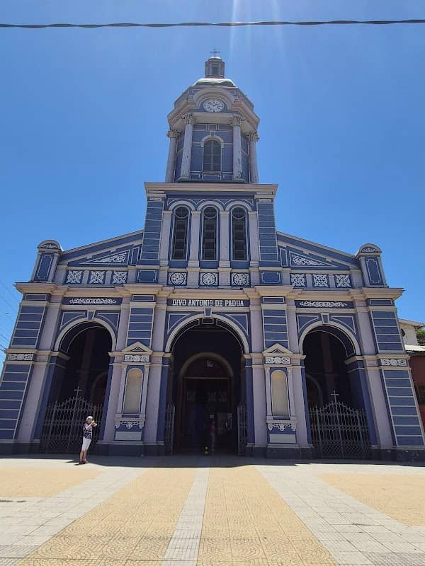 Iglesia San Antonio de Padua, El Almendral - Image 1
