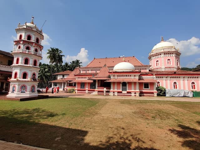 Shri Nageshi Temple, - Image 2