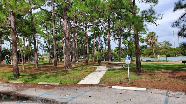 Caloosa Park - Image 1