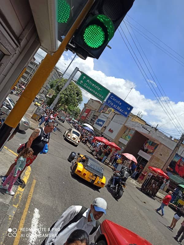 Centro calle 36 Bucaramanga - Image 1