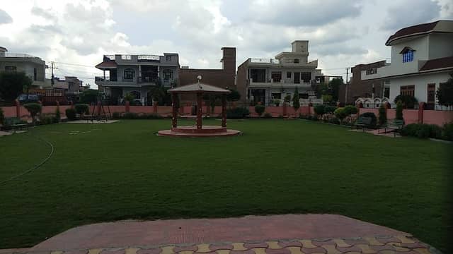 Sukhmani Park - Image 1
