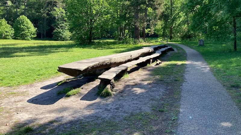 Giant Picnic Bench - Image 1