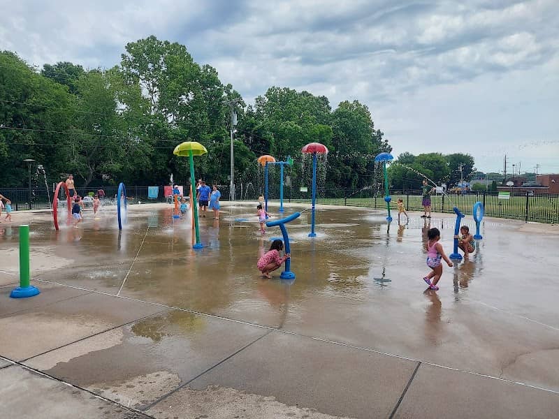 The Splash Pad at Peay Park - Image 1