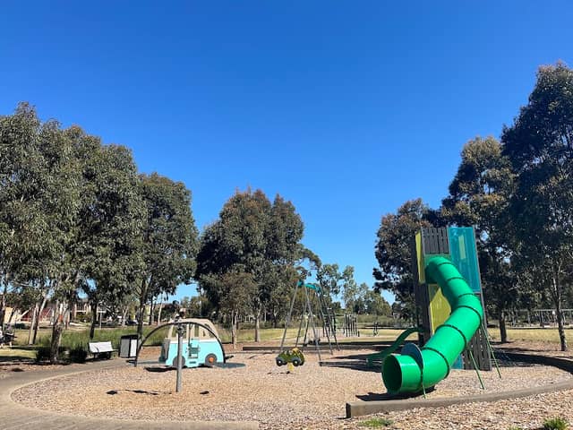 Waterfield Park - Image 1