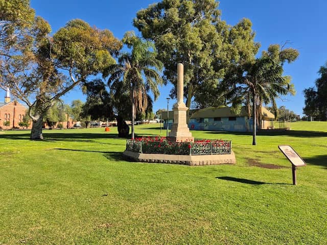 Sturt Park - Image 1