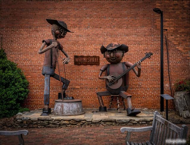 Old Time Music Metal Art - Image 1