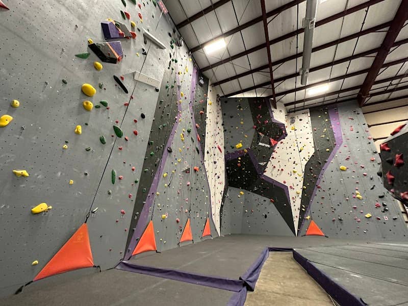 Risen Rock Climbing Gym - Image 1