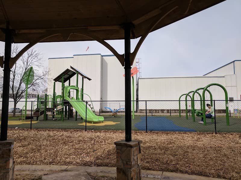 Spring Park - Image 3