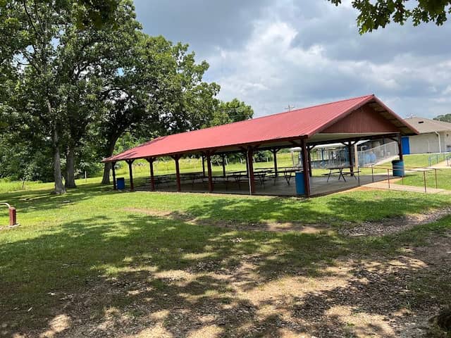 Deer Lick Park - Image 1