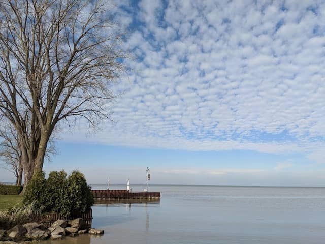 Puce Road Waterfront Parkette - Image 1