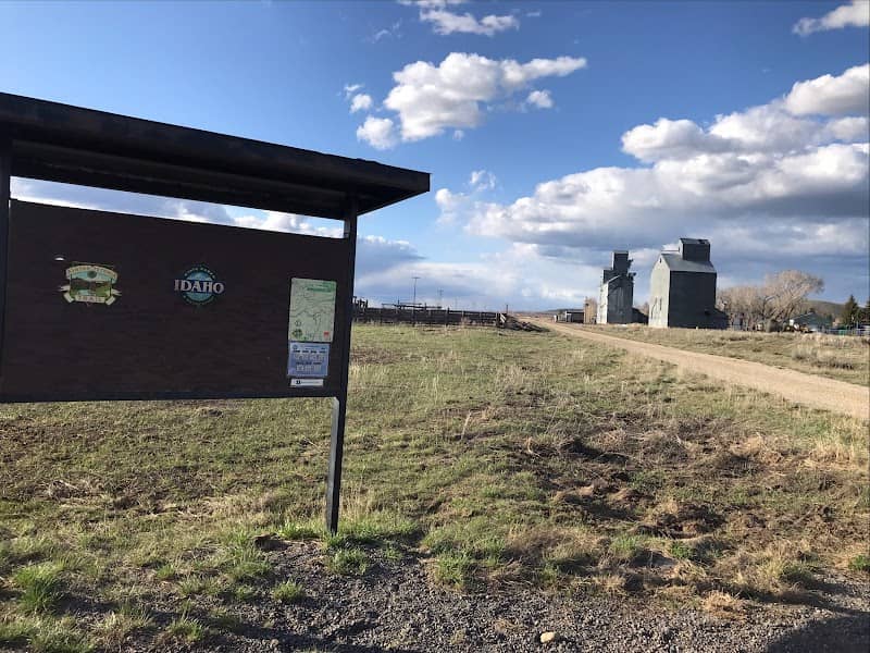 Ashton-Tetonia Trail Trailhead - Image 1