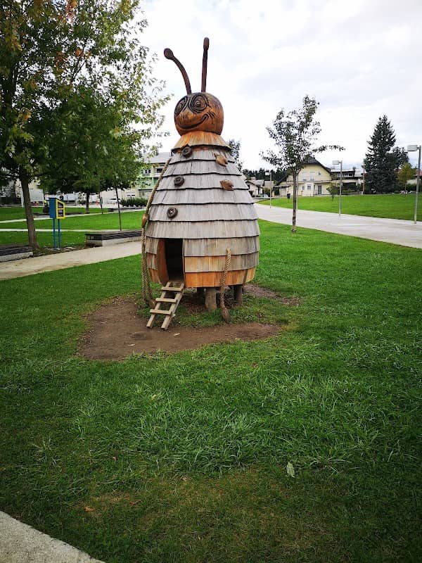 Češminov park - Image 1