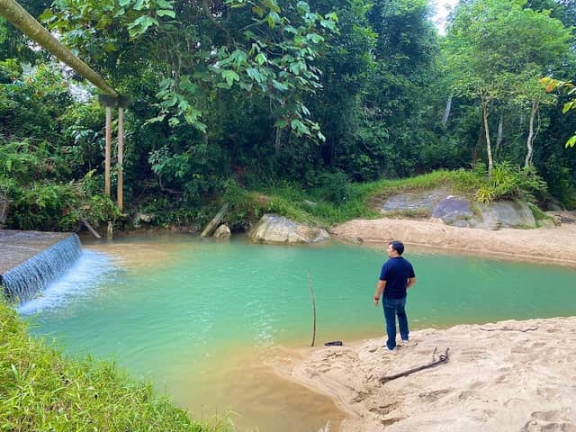 Air terjun bawah kolong by kaiba matsu - Image 1