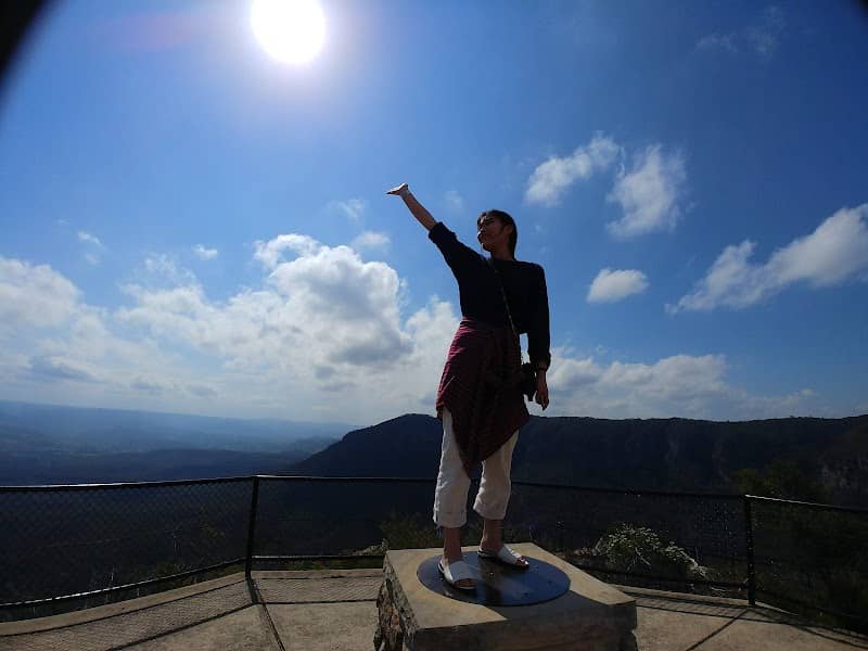 Cahill's Lookout - Image 1