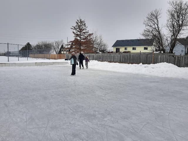 Markers Acres Park Rink - Image 1
