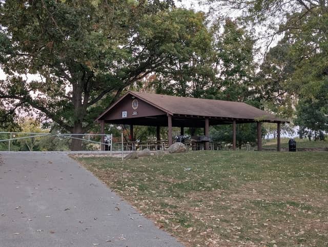 Randall Oaks Park - Image 1