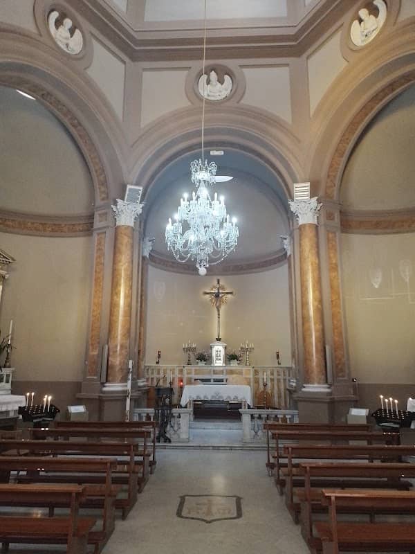 Misericordia Church - Image 2