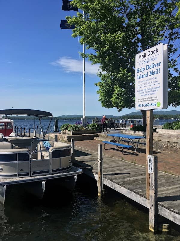 US Mailboat Wolfeboro (Blue Ghost 3) - Image 2