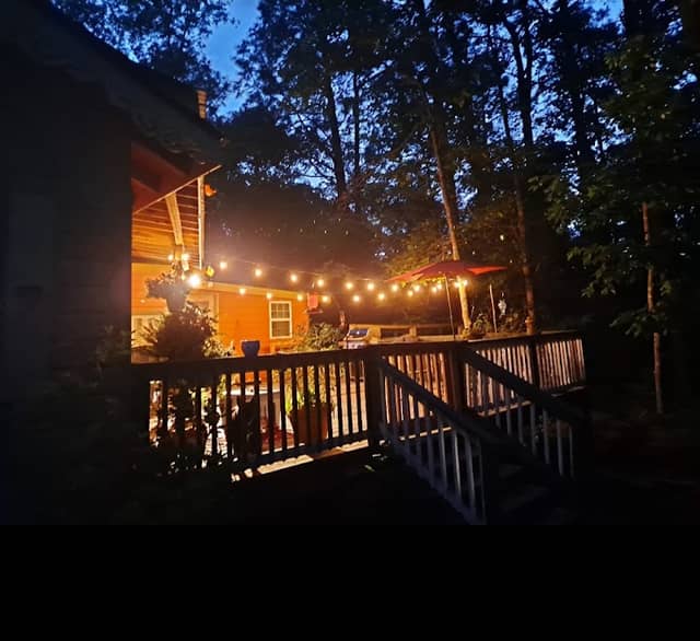 Woodlands Hollow Nature Retreat - Image 1