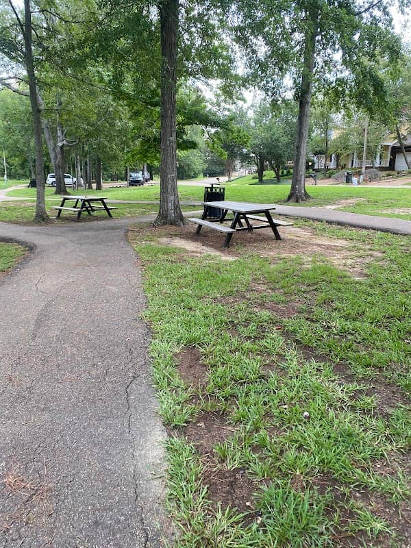 Azalea Trails Park - Image 1
