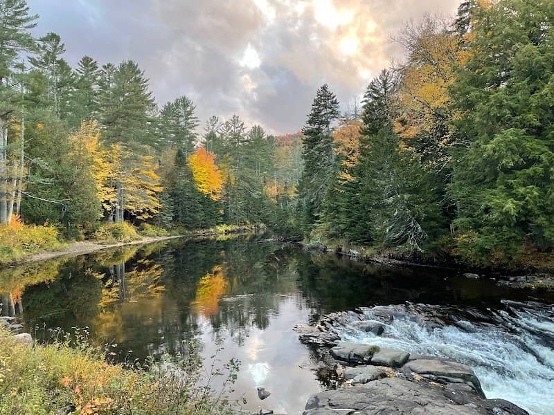 Monument Falls - Image 2