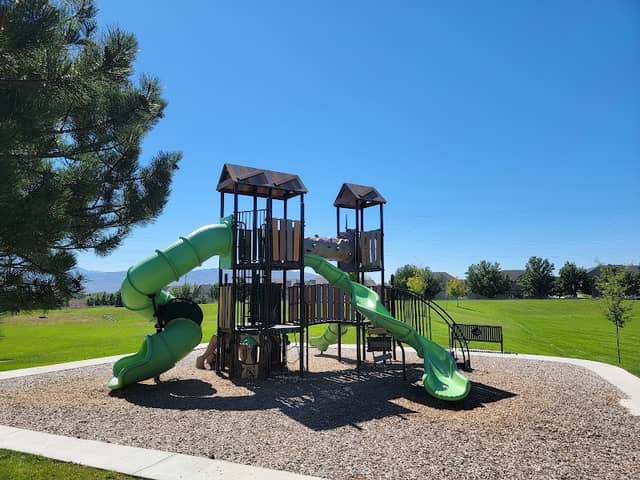 Beckstead Park - Image 1