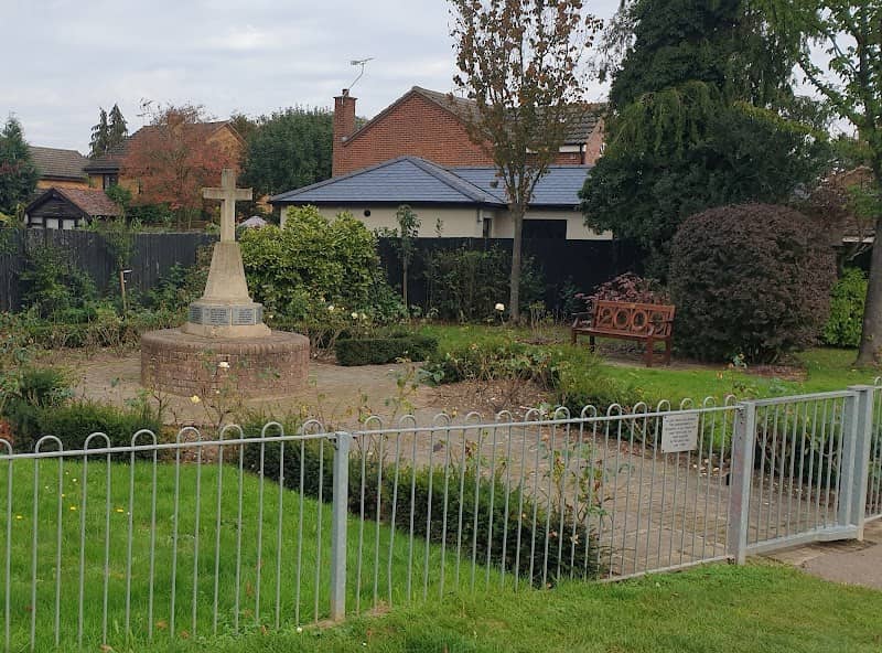Elsenham Cross - Image 2