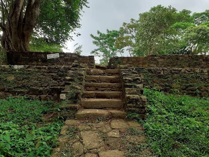 Balana Fort | බලන කොටුව - Image 1