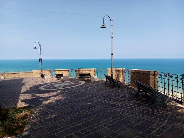 Belvedere di Silvi Paese - Image 1