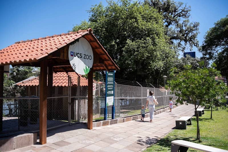 UCS Zoo - Image 1
