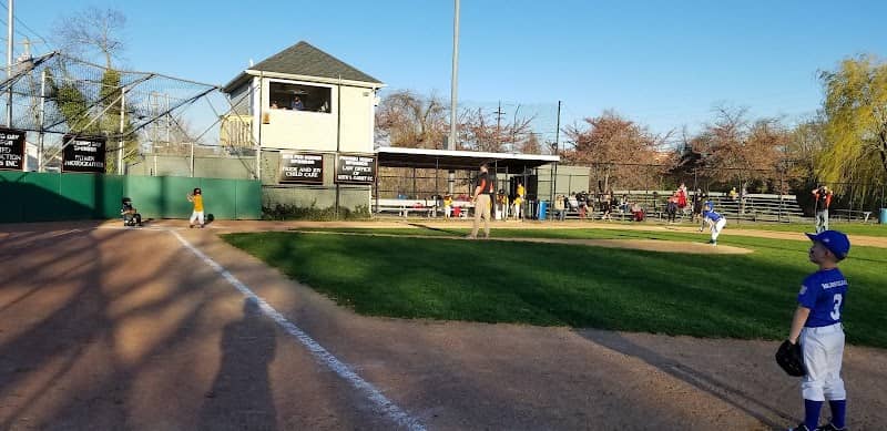 Locust Avenue Park - Image 1