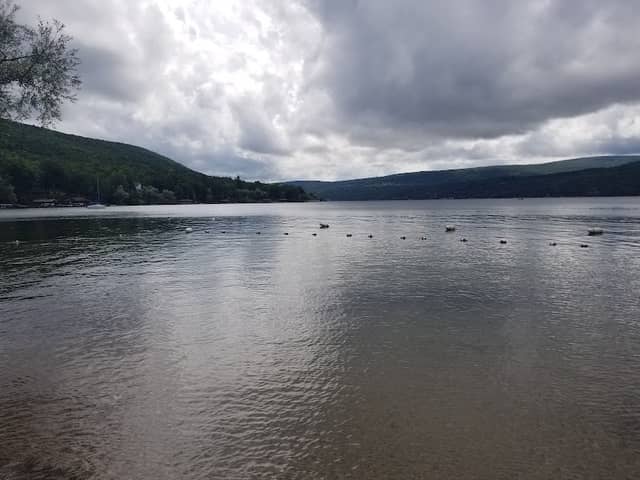 Vine Valley Beach - Image 1