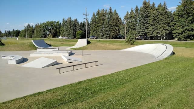 ONE Insurance Skate Plaza - Image 2