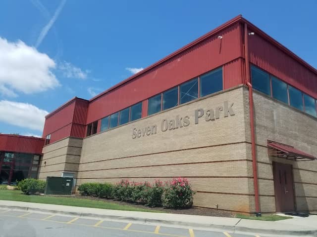 Seven Oaks Park - Image 3