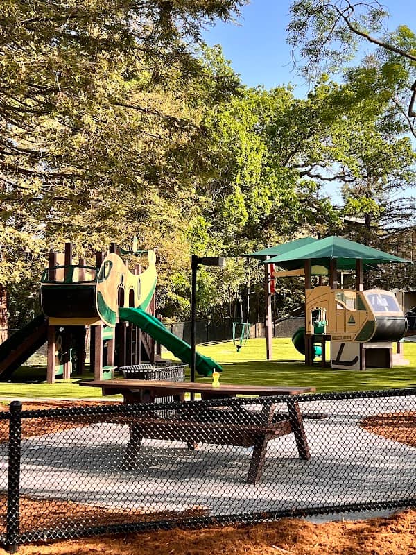 Brook Street Park - Image 2