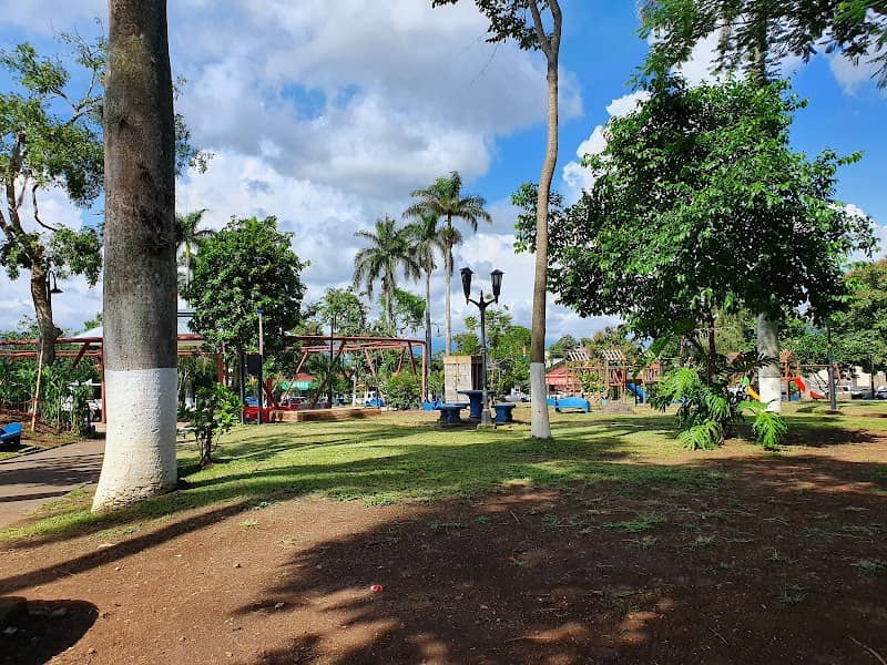 Parque Central de Atenas - Image 1
