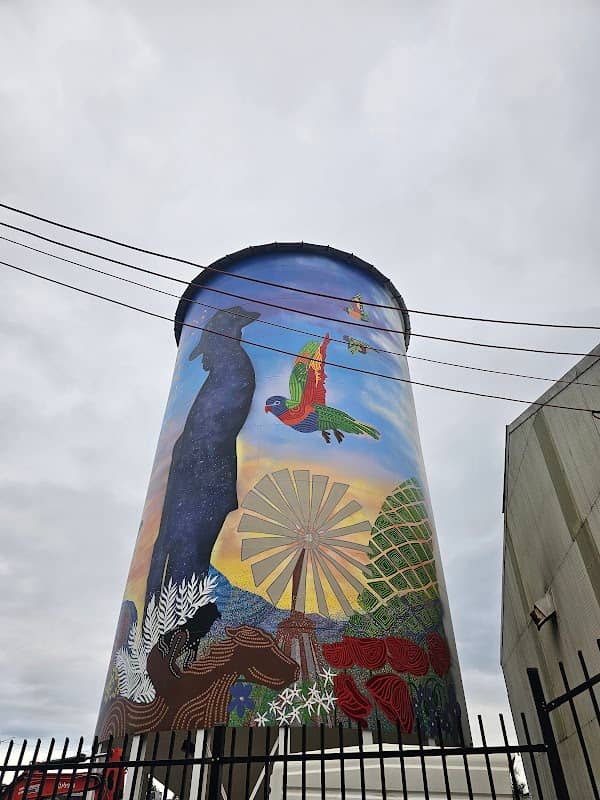 Harristown Silo Art - Image 1